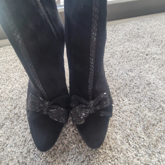 KARL LAGERFELD MONA SUEDE BOOTIES BLACK SIZE 8 - Picture 14 of 16